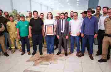 Laranjeiras - Gugu Bueno entrega utilidade pública ao Conseg e anuncia novo prédio para a PM